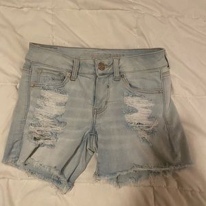 American Eagle mid-rise shorts